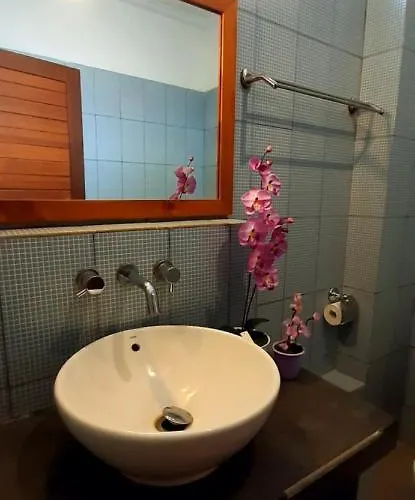 The Point Surfcamp Bali 3*