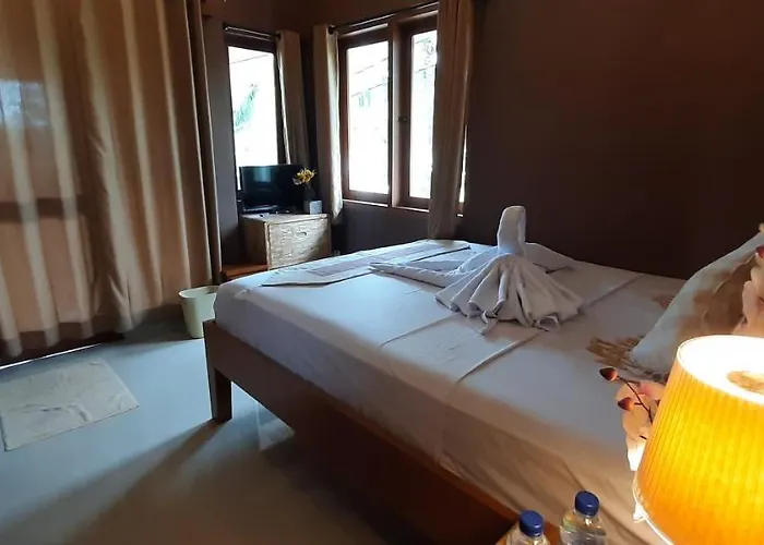 The Point Surfcamp Bali ホテル プルカン